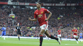 Bitka o ligový primát v Anglicku sa dramatizuje. United pokorili Chelsea