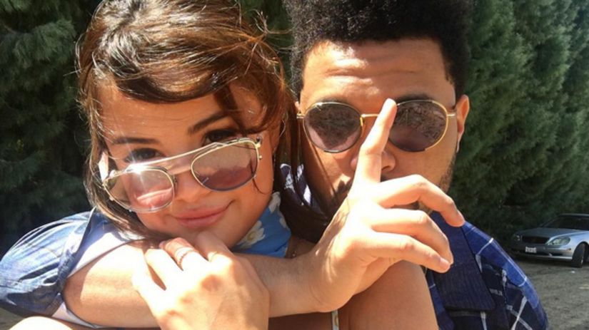 Speváčka Selena Gomez a jej priateľ The Weeknd...