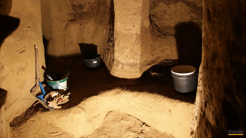 Tajomné chodby sú staré približne 450 rokov.