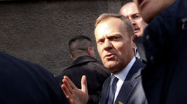 Tusk sa dištancoval od protiimigračných postojov Poľska