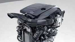 Mercedes-Benz prezradil viac o novom radovom 6-valci M 256