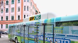 Cestujúcich v Bratislave bude voziť ekologický bielo-zelený autobus