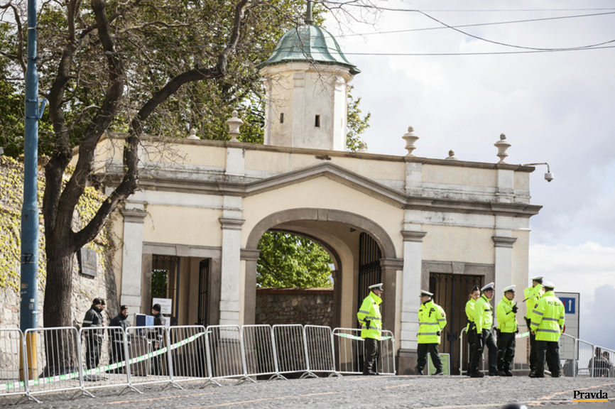 Návšteva európskej diplomatickej smotánky...