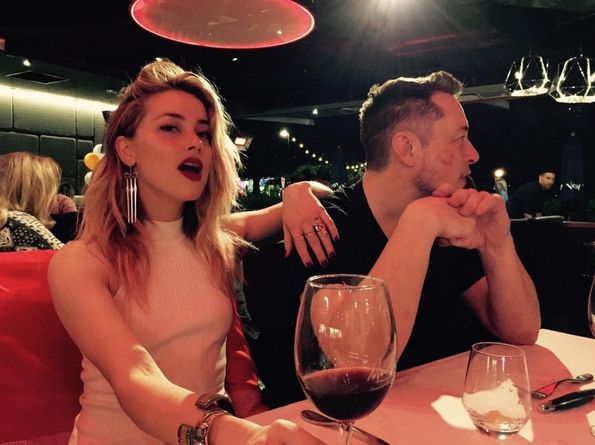 Herečka Amber Heard a jej priateľ Elon Musk na...