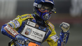 Poliaci sú v šoku. Šampión z plochej dráhy sa už možno nikdy nepostaví