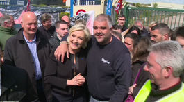 Malá galská dedina proti krajnej pravici