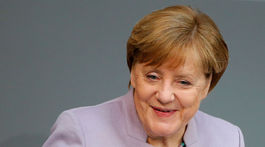 Trump sa stretne s Merkelovou ešte pred summitom G20. A prvýkrát aj s Putinom