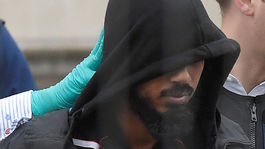 Pri protiteroristickej akcii v Londýne postrelili ženu