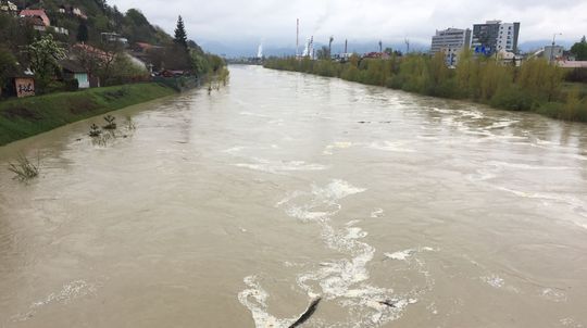 Na juhovýchode Košického kraja trvá povodňová situácia