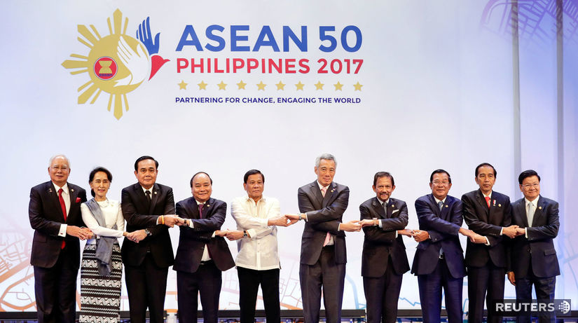 ASEAN-SUMMIT/