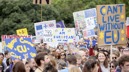 Prisťahovalectvo občanov z krajín EÚ v Británii klesá