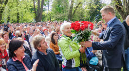 Fico predstavil v Nitre sociálny balíček. Údajne pred 8-tisíc ľudmi
