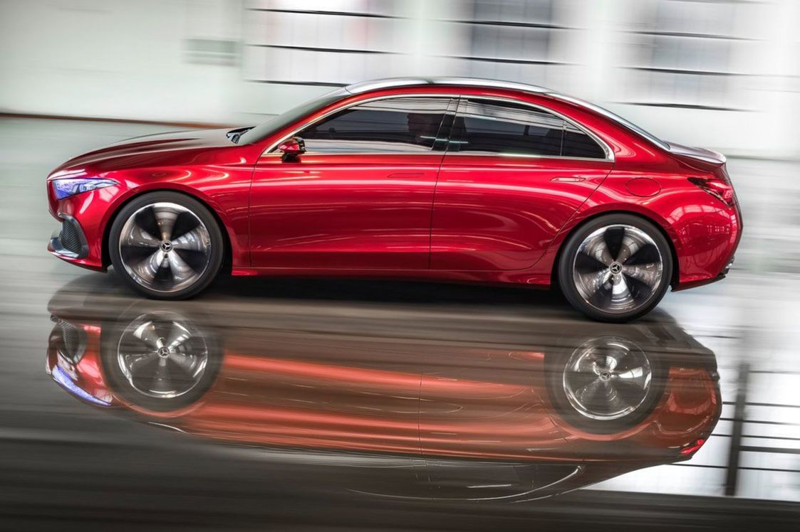 Zaujímavé je, že A Sedan Concept je až o 60 mm...