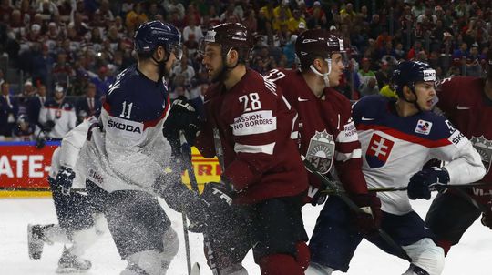 Lotyšsko, Slovensko