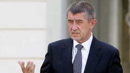 Slovenskí politici hodnotia české voľby: Ľavica utŕžila masaker