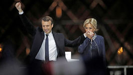 Macron získal 66,06 % hlasov, Francúzom chce dodať optimizmus