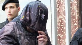 Zdesený otec v Trenčíne chytil zvrhlíka, ktorý sa obnažoval pred jeho deťmi