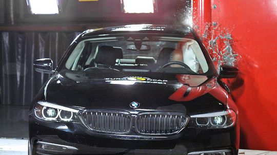 Euro NCAP - BMW 5