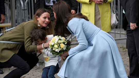 Malý chlapec sa po stretnutí s vojvodkyňou Kate...