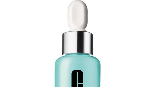 Sérum Clinique Anti-blemish Line Correcting Serum.