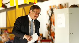 Najľudnatejšia nemecká spolková krajina volí. O víťazstvo bojujú CDU a SPD