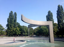 BRATISLAVA: Park Andreja Hlinku, ružinov