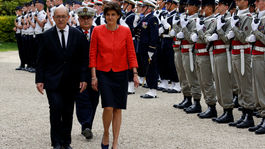 Nová vláda Francúzska: 11 mužov a 11 žien