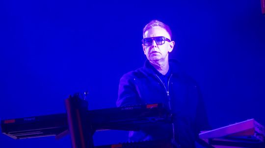  Zomrel Andy Fletcher, zakladajúci člen legendárnej skupiny Depeche Mode 