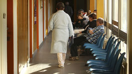 Lekárom je veľa šesť hodín denne