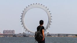 Svet má novú atrakciu: Obrie ruské kolo vysoké 145 metrov. Výhľad nestojí za nič