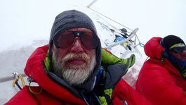 Štrba sa vrátil pod Everest. Čakala ho tam smrť