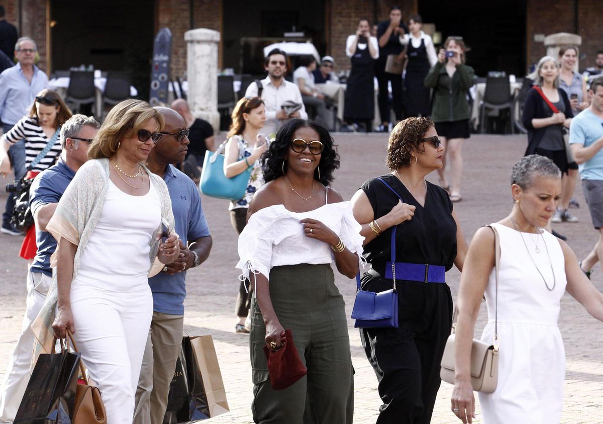 Michelle Obama počas prechádzk ytalianskym...