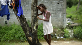 WHO platila viac za cestovné než za boj proti AIDS, TBC a malárii