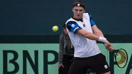 V slovenskej dráme uspel Kovalík. Lacka zdolal po tesnej bitke v troch setoch