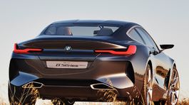 BMW-8-Series Concept-2017-1024-0f