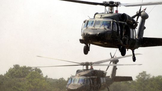 V Prešove pristáli posledné tri vrtuľníky Black Hawk