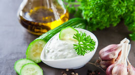 Chystáte grilovačku? Grécke tzatziky sa hodia 