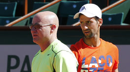 Rozchod. Často sme spolu nesúhlasili, vraví Agassi o Djokovičovi