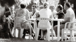 Po osudových voľbách zamatový rozvod