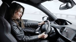 Peugeot 308 GTi - 2017