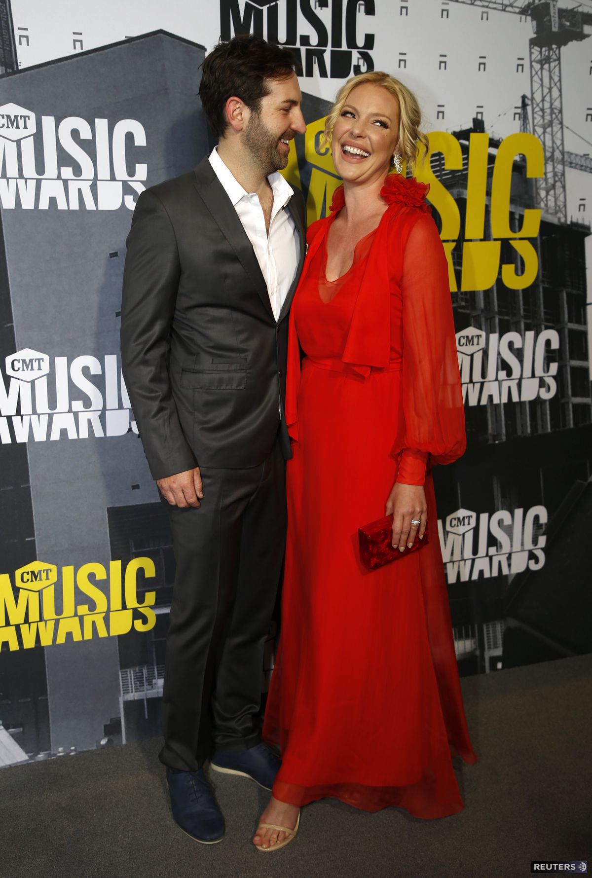 Najkrajší manželský pár Hollywoodu? Hlasujte! - Ľudia ...