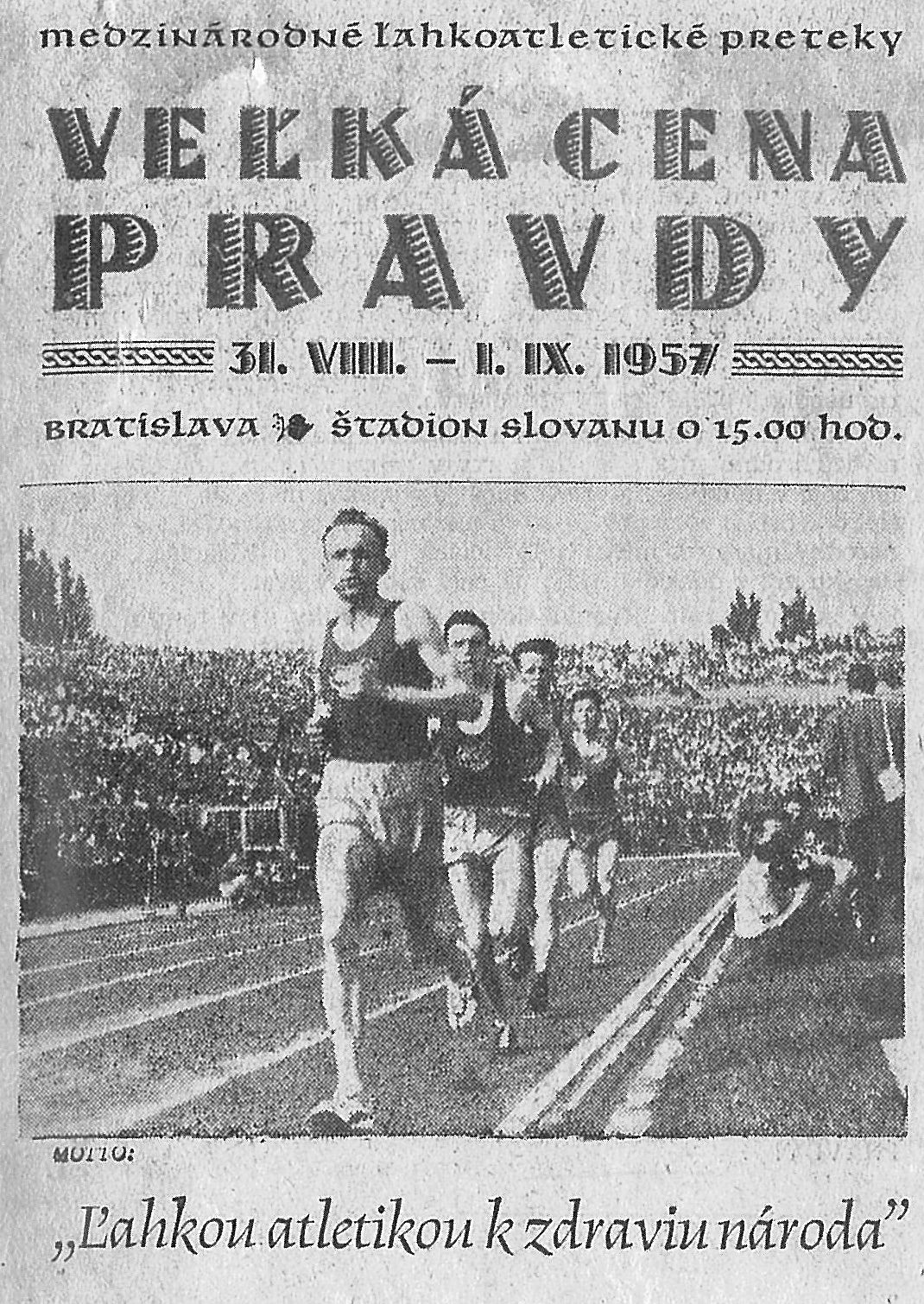 Výtlačok denníka Pravda z roku 1957.