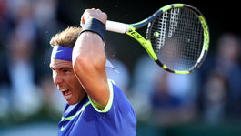 Rakúsky supertalent veľmi tvrdo narazil. Nadal ho vyškolil v troch setoch