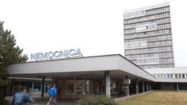 Kubicová o oddlžovaní nemocníc: Sme pritlačení k múru