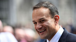 Katolícke Írsko má prvého homosexuálneho premiéra