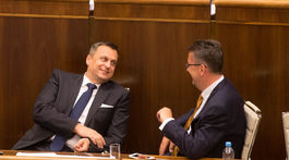 Voľby šéfa RTVS: Most-Híd hlasoval aj za Ruttkaya, Mika a Rezník poďakovali za dôveru