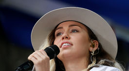 Speváčka Miley Cyrus na zábere z mája 2017.
