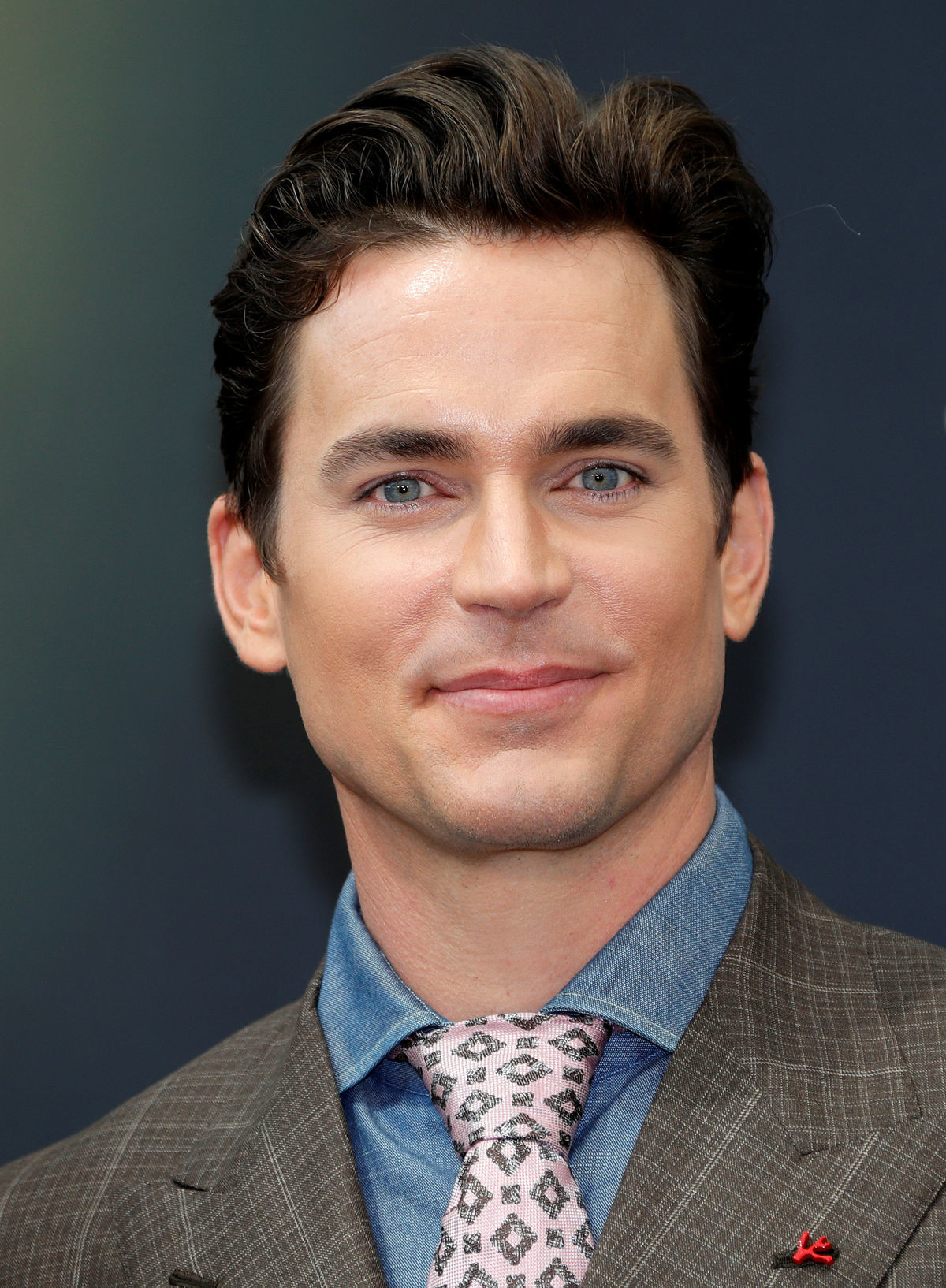 Herec Matt Bomer v Monaku predstavil seriálovú...
