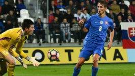 Nádej mladých Slovákov ešte žije. Prvou podmienkou je výhra nad Švédskom