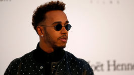 Napodobní Rosberga? Hamilton pripustil odchod z F1 po tejto sezóne